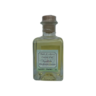 Rapeseed oil with garlic extract